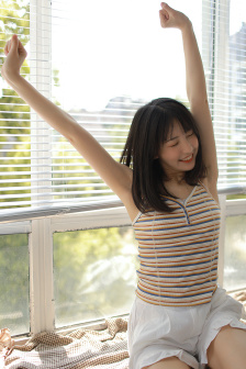 《漂亮的女邻居